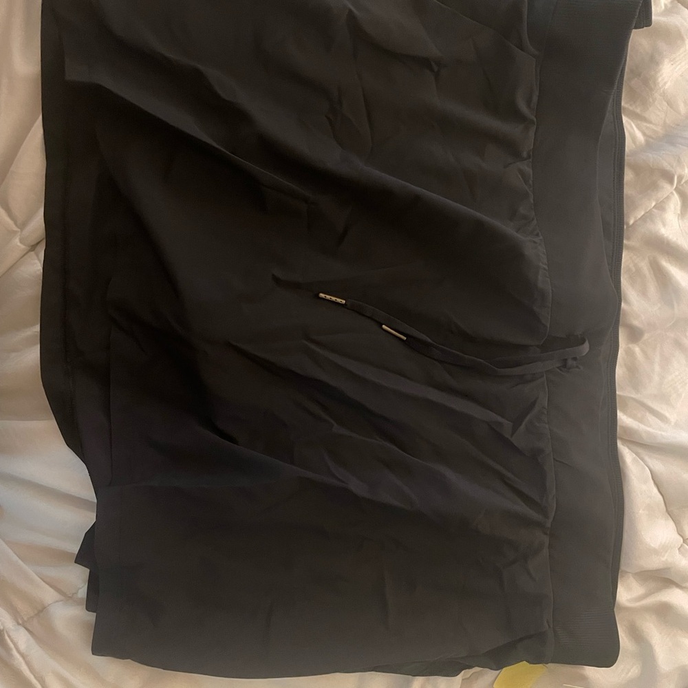 Black Drawstring Skork
